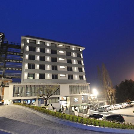 Park Hotel Sporting Teramo Eksteriør billede