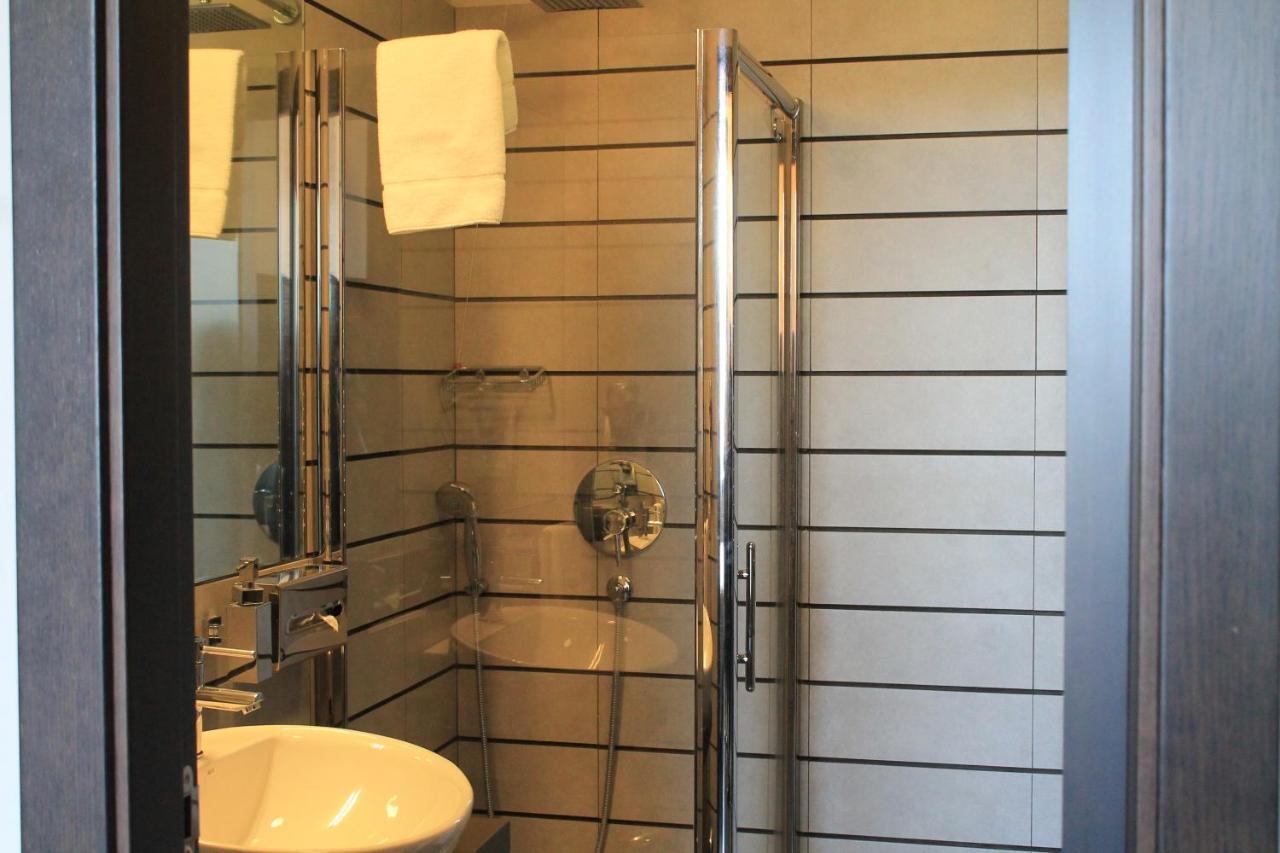 Park Hotel Sporting Teramo Eksteriør billede