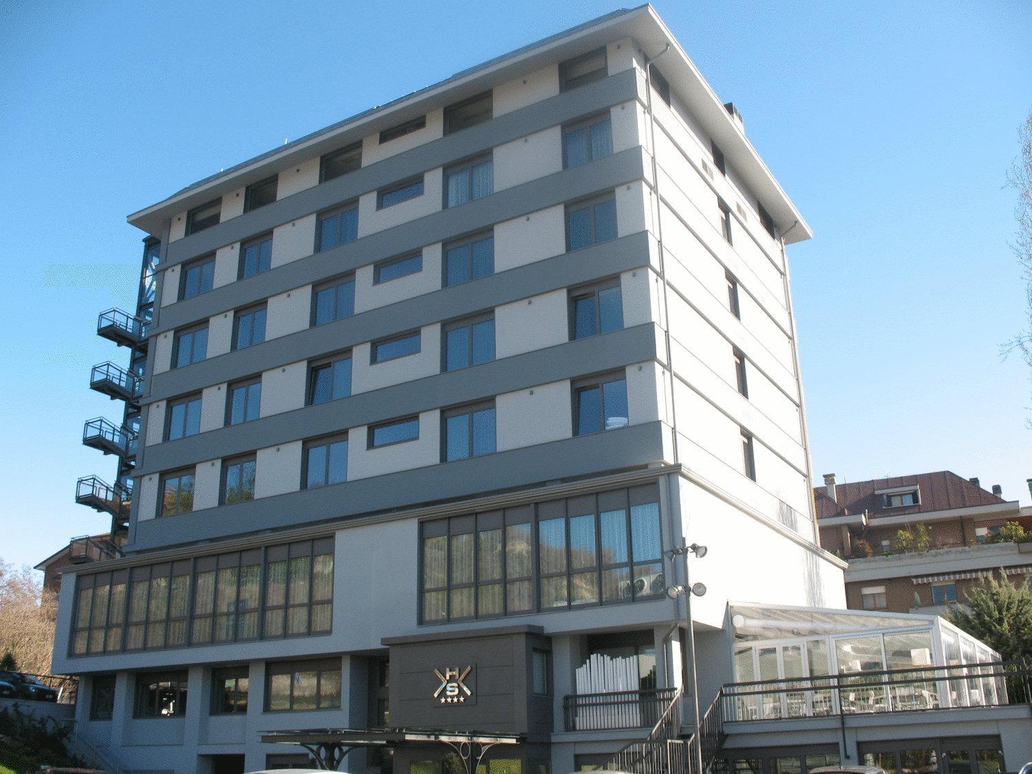Park Hotel Sporting Teramo Eksteriør billede