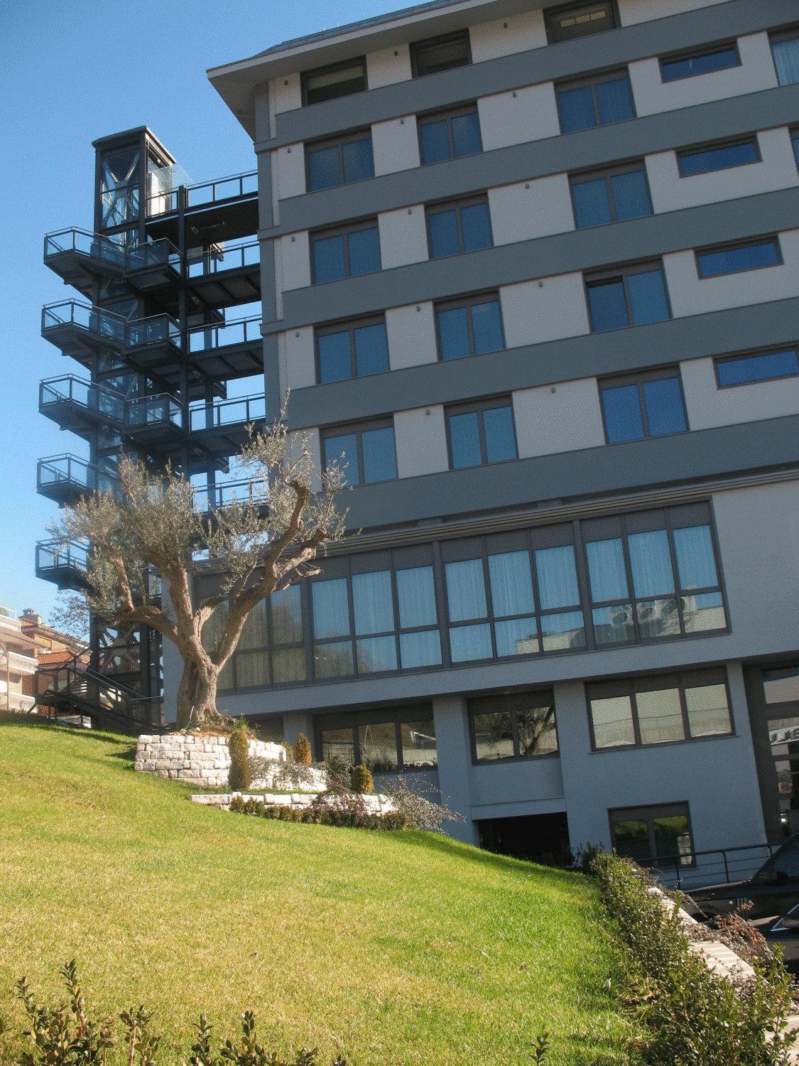 Park Hotel Sporting Teramo Eksteriør billede