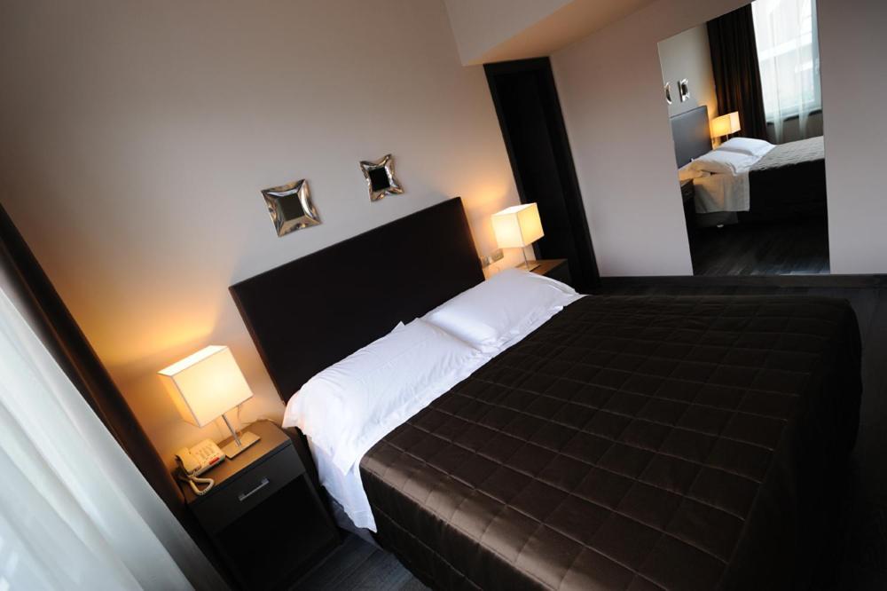 Park Hotel Sporting Teramo Eksteriør billede
